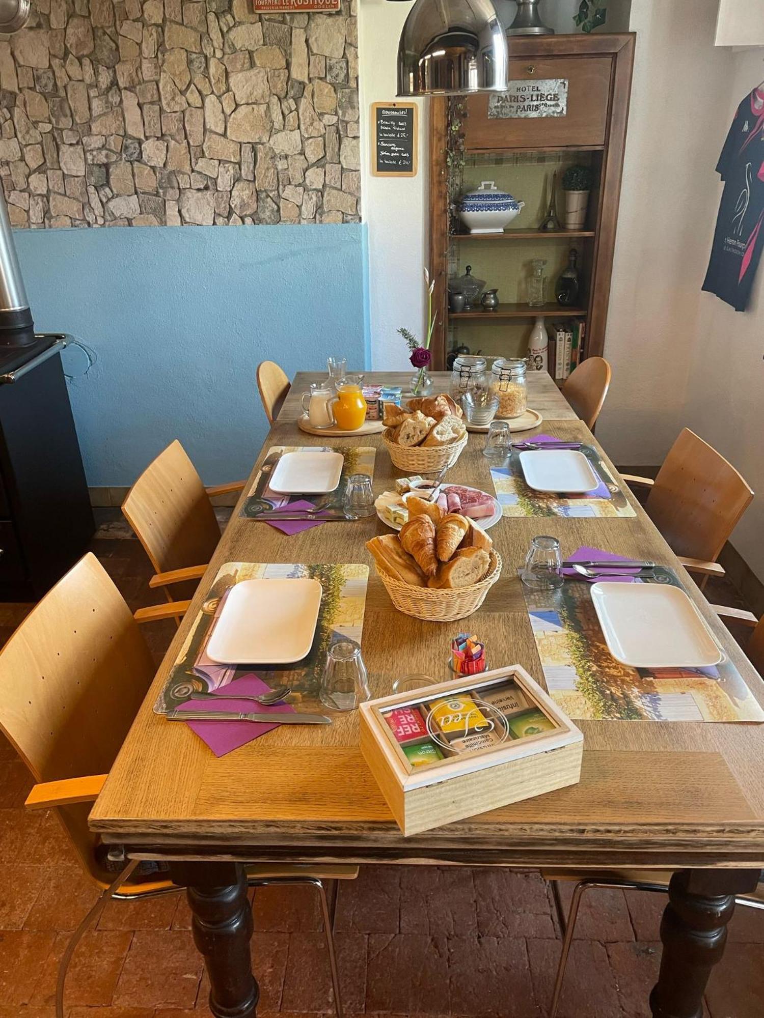 Cronat Le Heron Pourpre B&B Gastronomique المظهر الخارجي الصورة